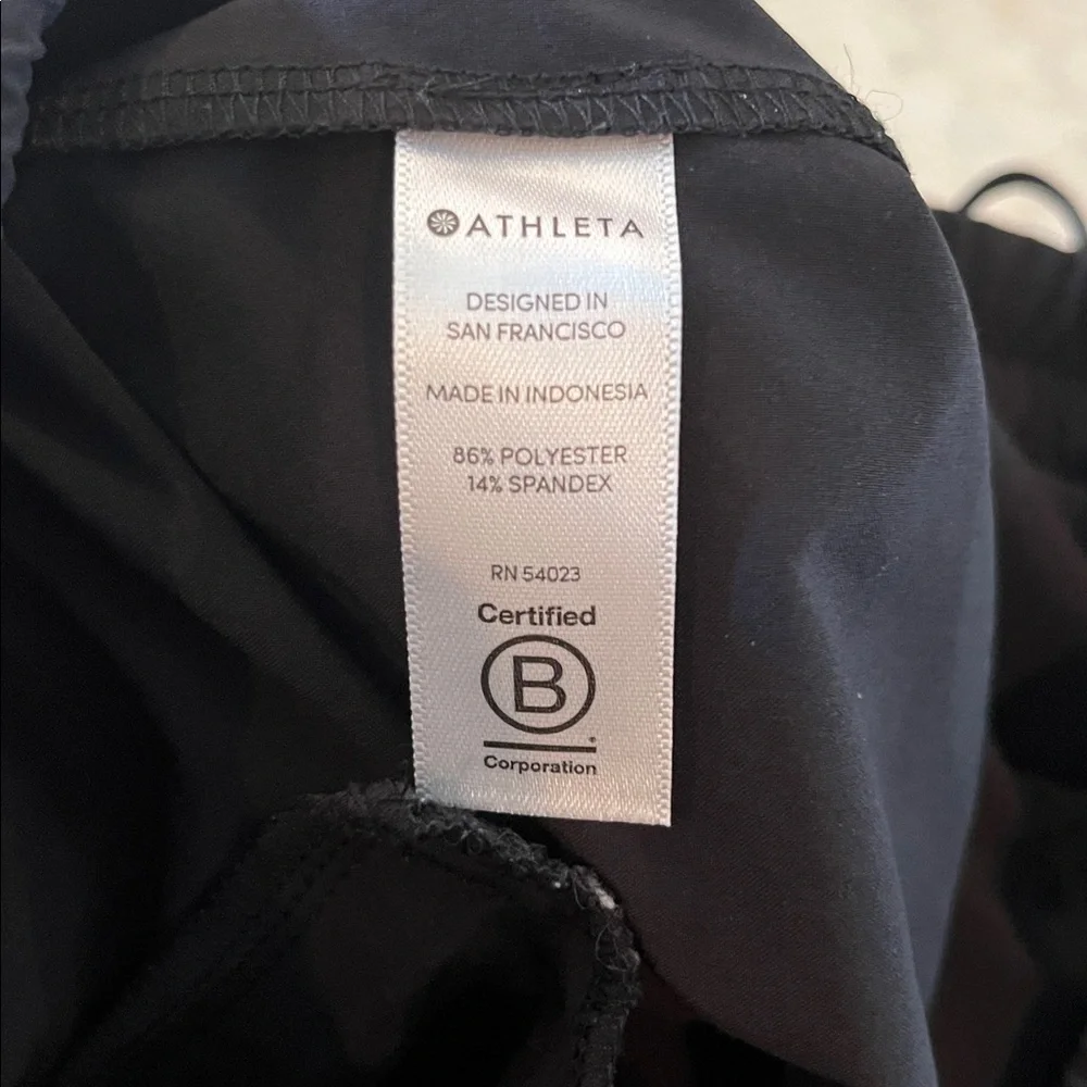 Athleta baja perforated